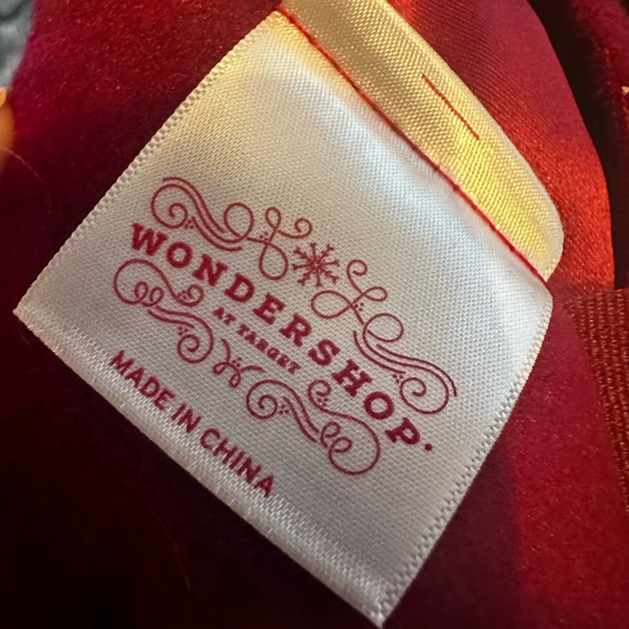 Red Velvet and Satin Tree Skirt Wondershop - Picture 6 of 6